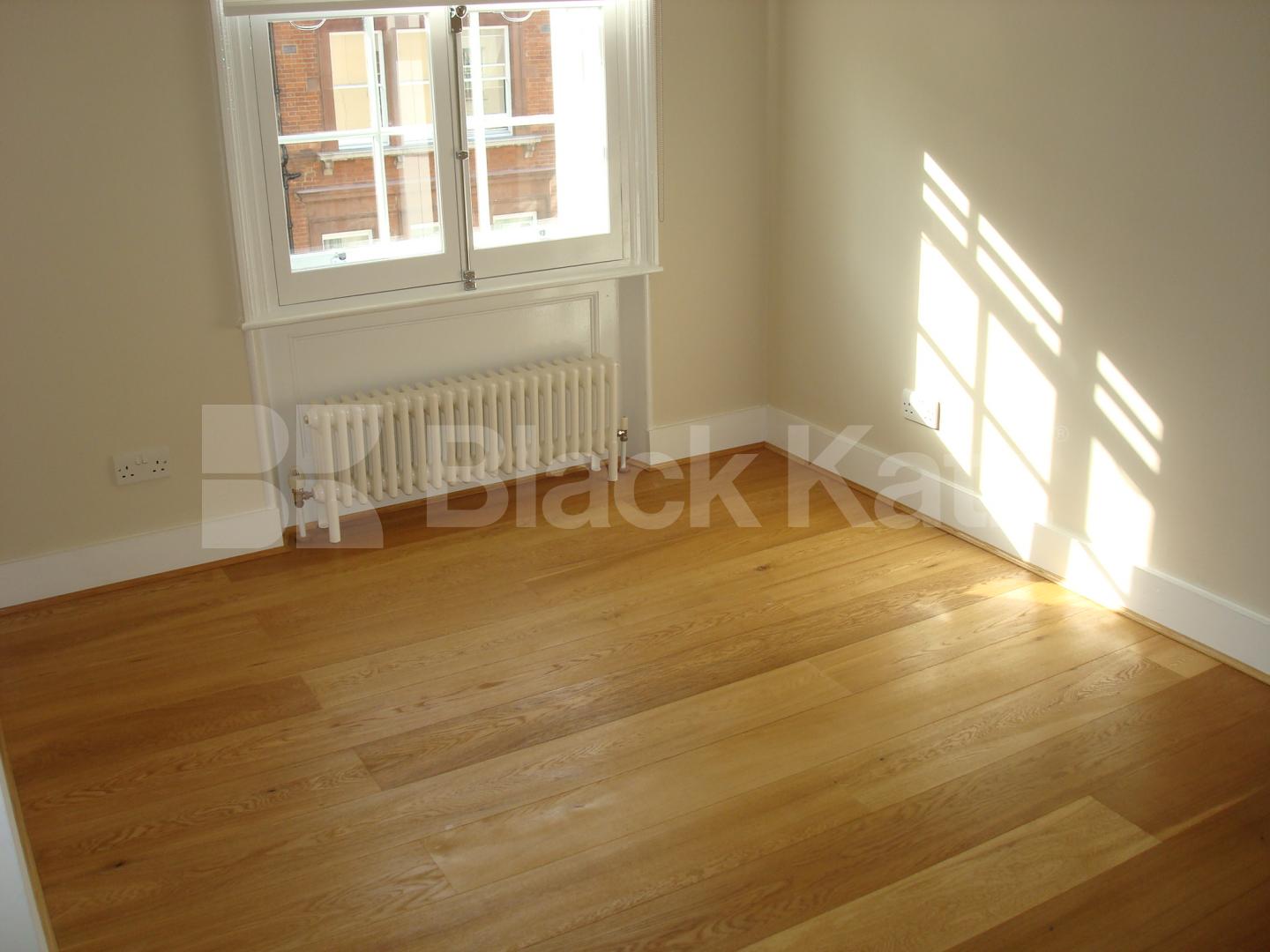 			3 Bedroom, 1 bath, 1 reception Flat			 Albany Street, Camden